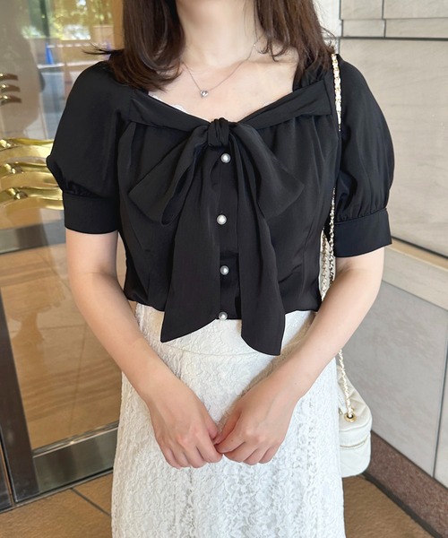 apres jour(アプレジュール)の「スクエアネックリボンブラウス【ZOZOTOWN限定アイテム】(シャツ/ブラウス・レディース・ブラック/オフホワイト/ブルー・X-LARGE/フリー)」の20枚目の写真