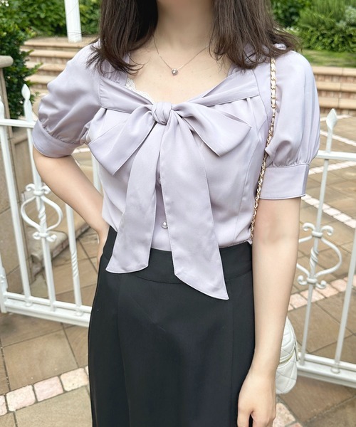 apres jour(アプレジュール)の「スクエアネックリボンブラウス【ZOZOTOWN限定アイテム】(シャツ/ブラウス・レディース・ブラック/オフホワイト/ブルー・X-LARGE/フリー)」の13枚目の写真