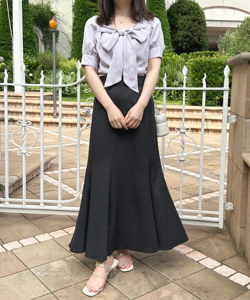apres jour(アプレジュール)の「スクエアネックリボンブラウス【ZOZOTOWN限定アイテム】(シャツ/ブラウス・レディース・ブラック/オフホワイト/ブルー・X-LARGE/フリー)」の18枚目の写真