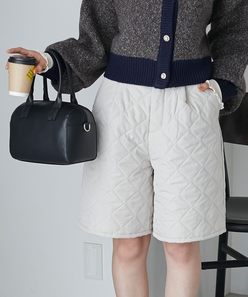 BONLECILL(ボンルシール)の「キルティング ワンタックショートパンツ(その他パンツ・レディース・カーキ/ブラック/ベージュ/アイボリー・L/M)」の12枚目の写真