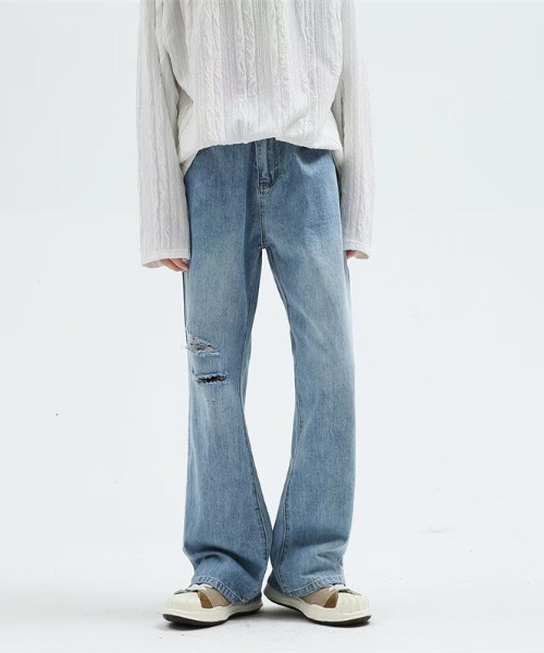 MGV(エムジーヴィー)の「フレアダメージデニム(デニムパンツ・メンズ・ブルー/ブラック・X-LARGE/LARGE/MEDIUM)」の2枚目の写真