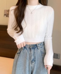 ショート丈リブニット
