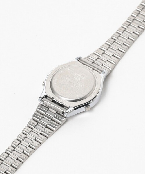 BEAMS BOY(ビームスボーイ)の「CASIO_LA-700(デジタル腕時計・レディース・シルバー・ONE SIZE)」の2枚目の写真