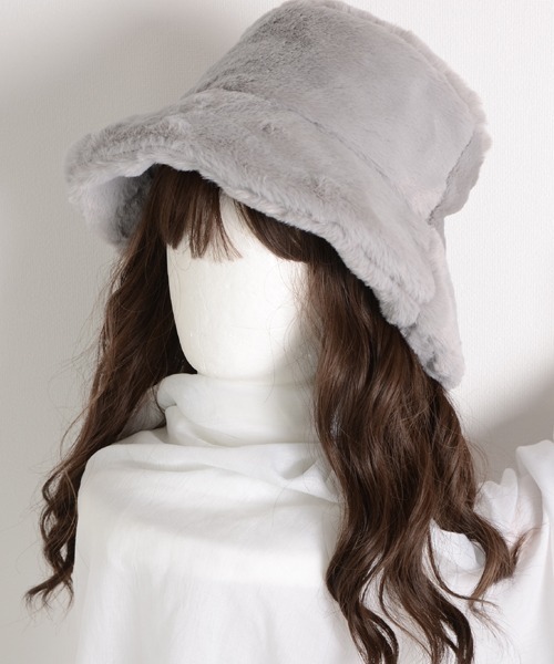 TONE SELECT GOODS（トーンセレクトグッズ）の「【float】リバーシブル フェイクファー キルティング バケットハット（ハット・レディース・アッシュブラウン/オフホワイト/ライトグレー/アイボリー/ブラック/ライトブラウン/ワインレッド/ベージュ・FREE）」の5枚目の写真
