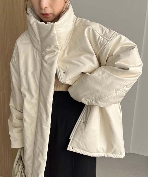 CAPRICIEUX LE'MAGE（カプリシューレマージュ）の「エコレザー中綿ダウンコート（ダウンジャケット/コート・レディース・グリーン系その他/ホワイト・FREE）」の8枚目の写真