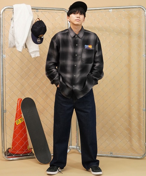 THRASHER（スラッシャー）の「【ムラサキスポーツ別注】THRASHER/スラッシャー 長袖シャツ ボックスシルエット オンブレチェック THM-24ASLSS01（シャツ/ブラウス・メンズ・ブラック系その他/グレー系その他・XL/M/L）」の6枚目の写真
