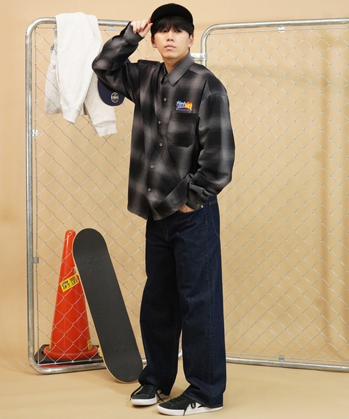 THRASHER（スラッシャー）の「【ムラサキスポーツ別注】THRASHER/スラッシャー 長袖シャツ ボックスシルエット オンブレチェック THM-24ASLSS01（シャツ/ブラウス・メンズ・ブラック系その他/グレー系その他・XL/M/L）」の7枚目の写真