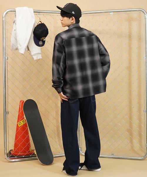 THRASHER（スラッシャー）の「【ムラサキスポーツ別注】THRASHER/スラッシャー 長袖シャツ ボックスシルエット オンブレチェック THM-24ASLSS01（シャツ/ブラウス・メンズ・ブラック系その他/グレー系その他・XL/M/L）」の8枚目の写真
