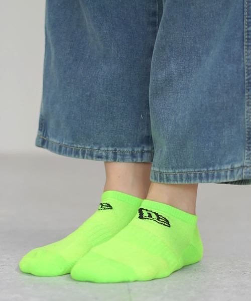 NEW ERA（ニューエラ）の「NEW ERA ニューエラ ショートソックス 3足組 / 靴下 3足セット neロゴ刺繍（ソックス/靴下・メンズ・マルチ/その他1/その他2/ブラック/ネイビー/ホワイト・21-23cm/25-27CM/23-25cm/27-29cm）」の7枚目の写真