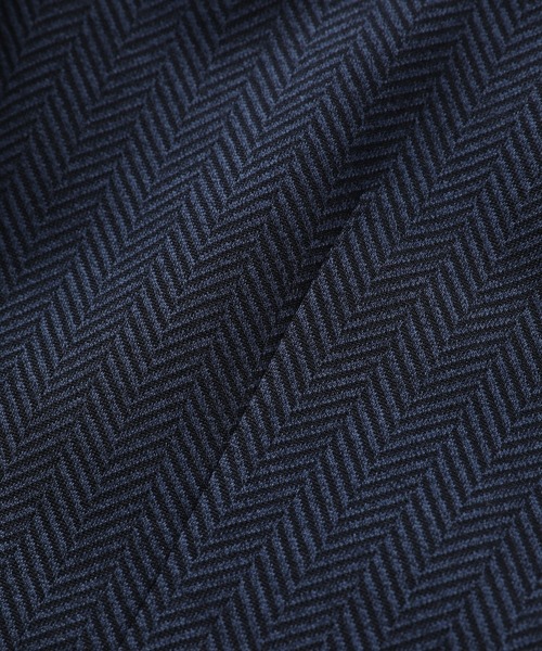 MEN'S BIGI(メンズビギ)の「【ACTIVE TAILOR】ヘリンボーンテーラードジャケット(テーラードジャケット・メンズ・グレー/ネイビー・02/03/04/01)」の14枚目の写真