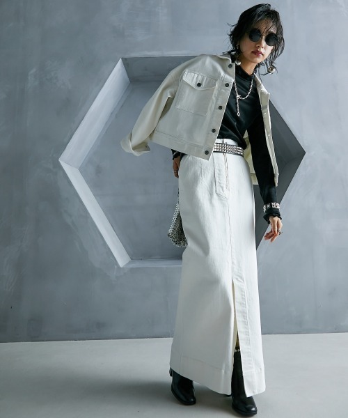 GEVS.（ジェイヴィス）の「＜大きいサイズ＞ ワイドシルエットショート丈デニムジャケット GEVS.（デニムジャケット・レディース・ブラック系/ホワイト系・L～LL/3L～4L/5L～6L）」の4枚目の写真