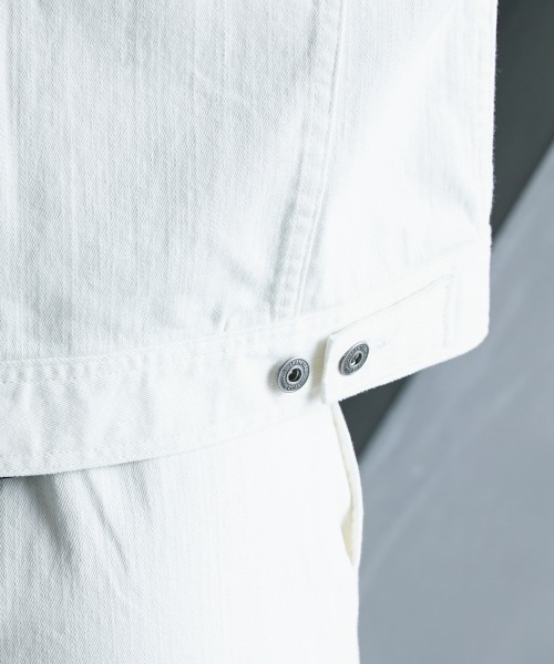 GEVS.（ジェイヴィス）の「＜大きいサイズ＞ ワイドシルエットショート丈デニムジャケット GEVS.（デニムジャケット・レディース・ブラック系/ホワイト系・L～LL/3L～4L/5L～6L）」の21枚目の写真