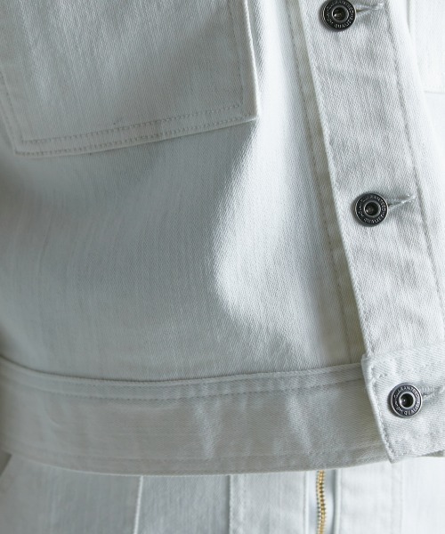 GEVS.（ジェイヴィス）の「＜大きいサイズ＞ ワイドシルエットショート丈デニムジャケット GEVS.（デニムジャケット・レディース・ブラック系/ホワイト系・L～LL/3L～4L/5L～6L）」の18枚目の写真