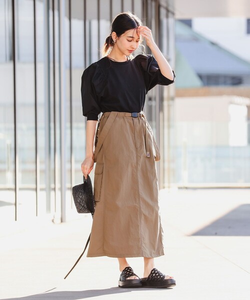 B:MING by BEAMS 【別注】Gramicci / ナイロン スカート Gramicci（グラミチ）の「GRAMICCI × B:MING by BEAMS / 別注 ナイロン