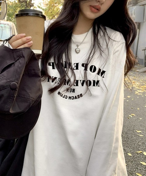 aimoha(アイモハ)の「ロゴプリント ルーズロングTシャツ(Tシャツ/カットソー・レディース・ダークグレー/ホワイト・FREE)」の6枚目の写真