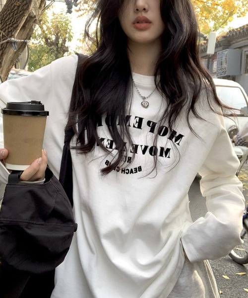 aimoha(アイモハ)の「ロゴプリント ルーズロングTシャツ(Tシャツ/カットソー・レディース・ダークグレー/ホワイト・FREE)」の9枚目の写真
