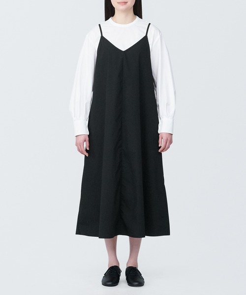 無印良品(ムジルシリョウヒン)の「婦人 シワになりにくい ブロードキャミソールワンピース(ワンピース・レディース・ネイビー系/グレー/ブラック・XS/XL/L/M/S)」の20枚目の写真