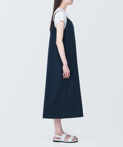 無印良品(ムジルシリョウヒン)の「婦人 シワになりにくい ブロードキャミソールワンピース(ワンピース・レディース・ネイビー系/グレー/ブラック・XS/XL/L/M/S)」の12枚目の写真