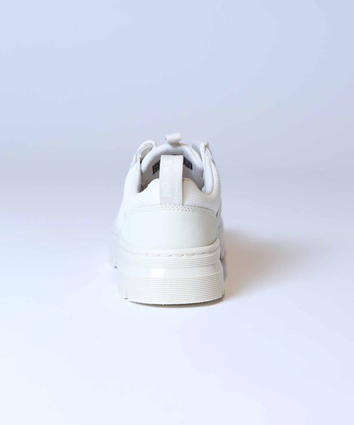 Dr. Martens(ドクターマーチン)の「Dr.Martens/ ドクターマーチン Reeder/5 Tie Shoe(ドレスシューズ・メンズ・ホワイト/ブラック・L/M)」の12枚目の写真