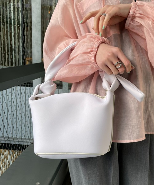 CIAOPANIC TYPY（チャオパニックティピー）の「ボンディングねじり2WAYBAG（トートバッグ・レディース・アイボリー/サックスブルー/ブラック/イエロー・ONE SIZE）」の17枚目の写真