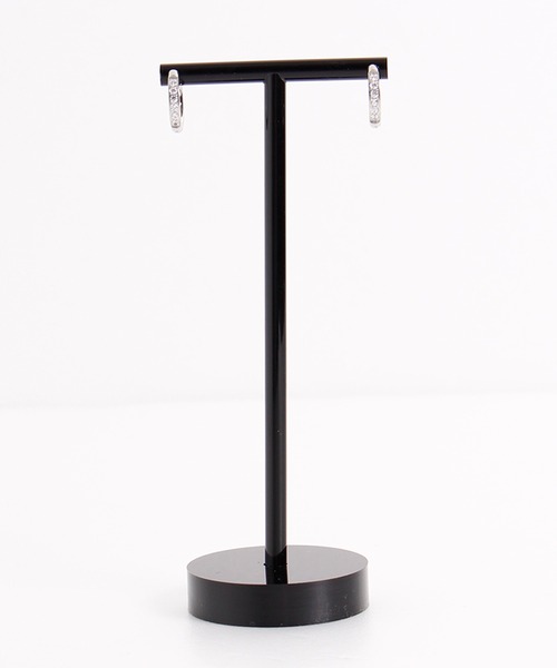 ALWAYS GOOD TIME(オルウェイズグッドタイム)の「【金属アレルギー対応】 ジルコンラインピアス/サージカルステンレス/316L(ピアス(両耳用)・レディース・ゴールド系1/シルバー系1/シルバー系2/ゴールド系2/ゴールド系3/シルバー系3・FREE)」の7枚目の写真