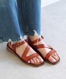 PUPE | PUPE(プーペ) / ストラップレザーサンダル 230208-P(サンダル)