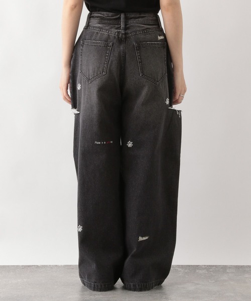 RAGEBLUE(レイジブルー)の「2size展開/フラワー刺繍アソートダメージタックワイドデニム(デニムパンツ・レディース・ブルー系1/ブルー系2/ブラック/ブルー/その他19・SMALL/MEDIUM)」の18枚目の写真