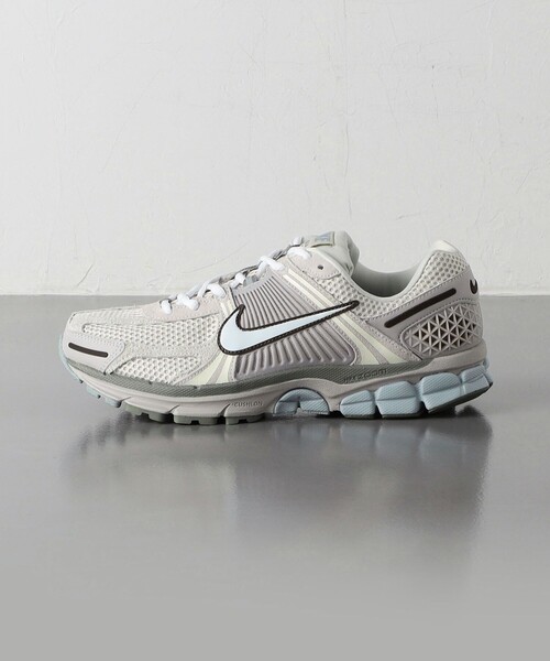 ＜NIKE＞ ZOOM VOMERO 5 SE/スニーカー