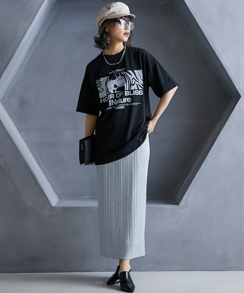 GEVS.(ジェイヴィス)の「<大きいサイズ> 綿100%グラフィックプリントTシャツ GEVS.(Tシャツ/カットソー・レディース・ブラック/オフホワイト・LL/L/5L/4L/3L)」の16枚目の写真