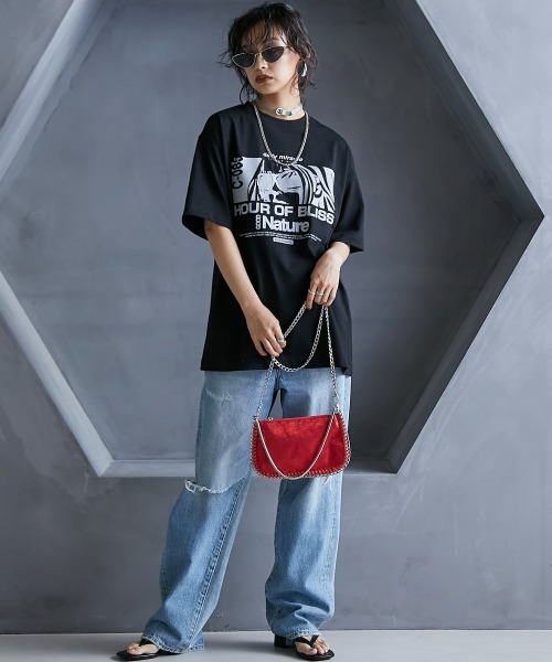 GEVS.(ジェイヴィス)の「<大きいサイズ> 綿100%グラフィックプリントTシャツ GEVS.(Tシャツ/カットソー・レディース・ブラック/オフホワイト・LL/L/5L/4L/3L)」の19枚目の写真