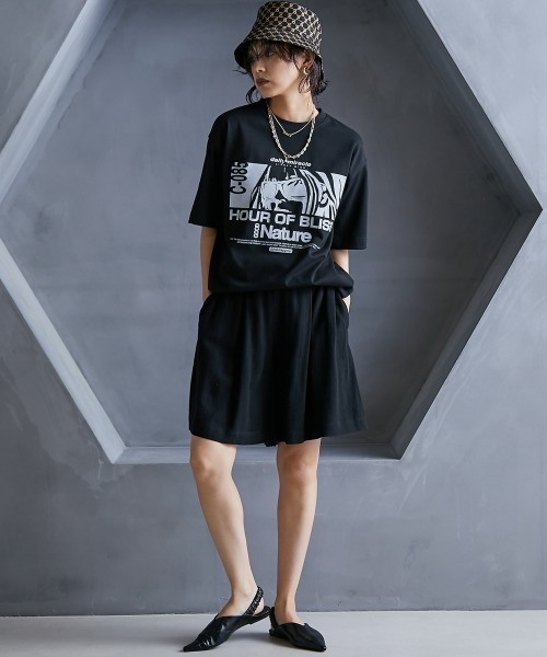 GEVS.(ジェイヴィス)の「<大きいサイズ> 綿100%グラフィックプリントTシャツ GEVS.(Tシャツ/カットソー・レディース・ブラック/オフホワイト・LL/L/5L/4L/3L)」の22枚目の写真
