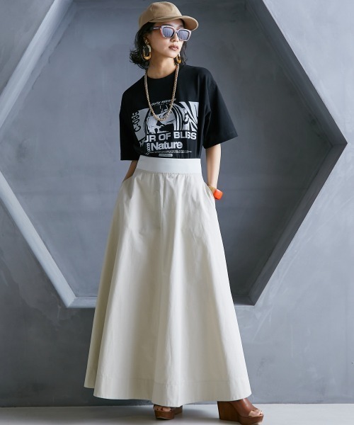 GEVS.(ジェイヴィス)の「<大きいサイズ> 綿100%グラフィックプリントTシャツ GEVS.(Tシャツ/カットソー・レディース・ブラック/オフホワイト・LL/L/5L/4L/3L)」の13枚目の写真