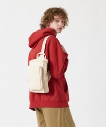 Levi's | Levi's/リーバイス ジップスリング バッグ ホワイト(ボディバッグ/ウエストポーチ)