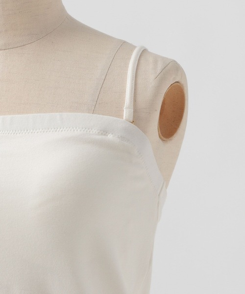 Elura(エルーラ)の「カップ付きベアトップインナー/115631(キャミソール・レディース・ホワイト/ライトベージュ/ブラック・FREE)」の14枚目の写真