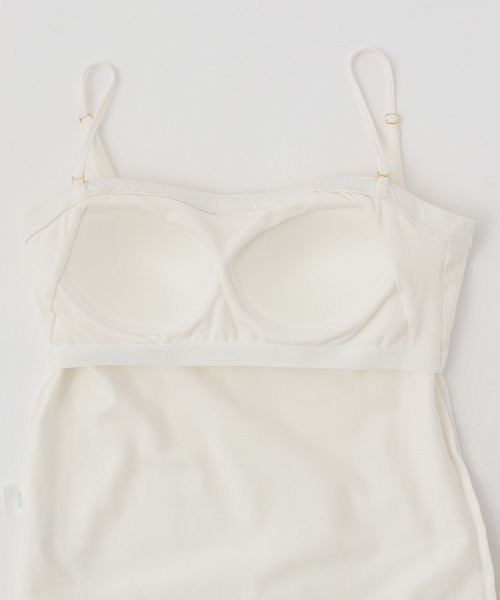 Elura(エルーラ)の「カップ付きベアトップインナー/115631(キャミソール・レディース・ホワイト/ライトベージュ/ブラック・FREE)」の18枚目の写真