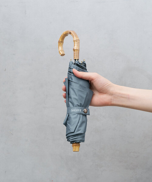 BIRTHDAY BAR（バースデイバー）の「IN FULL BLOOM　バンブーハンドルアンブレラ（長傘・レディース・ベージュ/ブルー・0）」の19枚目の写真