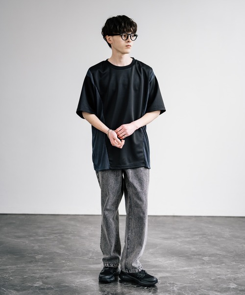 Rocky Monroe(ロッキーモンロー)の「オーバーサイズ異素材切り替え半袖Tシャツ(Tシャツ/カットソー・メンズ・オフホワイト/グレー/ブラック・L/M)」の11枚目の写真