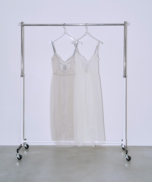 Auntie Rosa(アンティローザ)の「再入荷【_chunpi】バックロングリボンのシアーチュールワンピース(ワンピース・レディース・ブルーグレー/オフホワイト・FREE)」の11枚目の写真