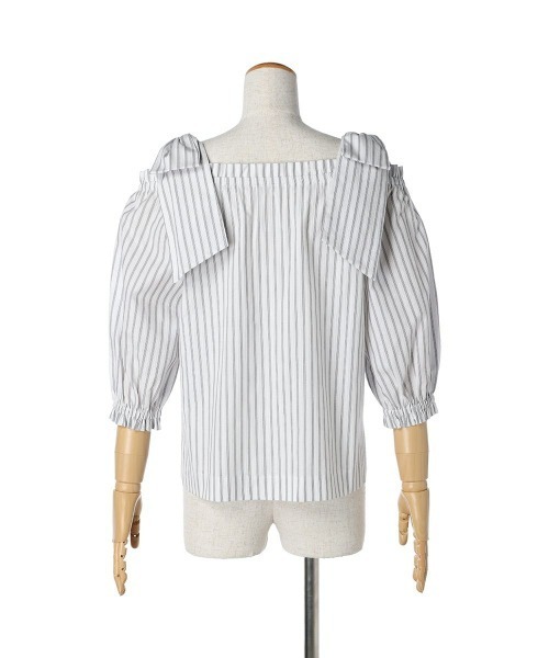 an another angelus(アンアナザーアンジェラス)の「ビッグリボンオフショルブラウス/ananotherangelus(シャツ/ブラウス・レディース・ホワイト×ブラック/オフホワイト/ブラック・FREE)」の21枚目の写真