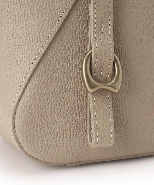 TOFF&LOADSTONE(トフアンドロードストーン)の「ラップトート ライトシュリンク(L)(トートバッグ・レディース・サンドベージュ/グレー系その他6/ブラウン系その他2/ホワイト系/ブラック/チャコールグレー・00)」の17枚目の写真