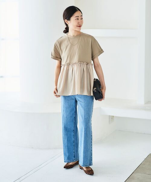 le.coeur blanc(ルクールブラン)の「コットンローンコンビカットプルオーバー(Tシャツ/カットソー・レディース・ベージュ/ブラック・38)」の11枚目の写真