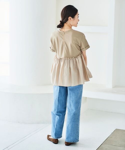 le.coeur blanc(ルクールブラン)の「コットンローンコンビカットプルオーバー(Tシャツ/カットソー・レディース・ベージュ/ブラック・38)」の15枚目の写真