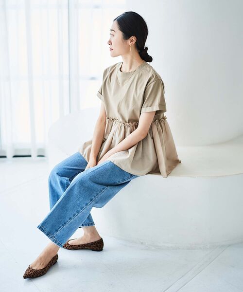 le.coeur blanc(ルクールブラン)の「コットンローンコンビカットプルオーバー(Tシャツ/カットソー・レディース・ベージュ/ブラック・38)」の19枚目の写真