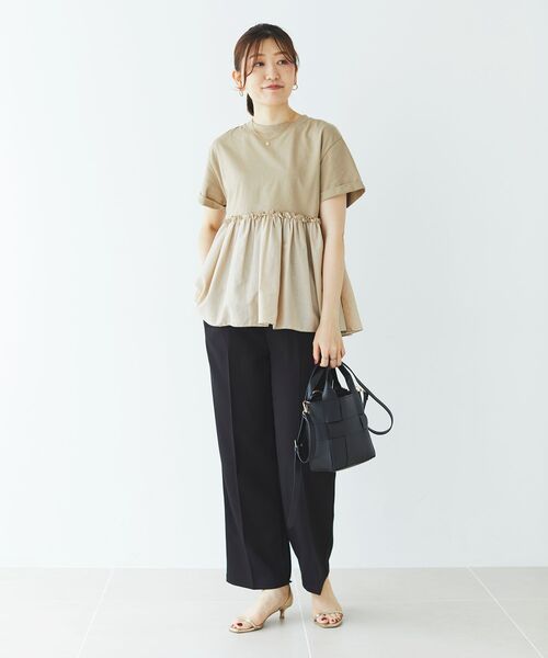 le.coeur blanc(ルクールブラン)の「コットンローンコンビカットプルオーバー(Tシャツ/カットソー・レディース・ベージュ/ブラック・38)」の20枚目の写真