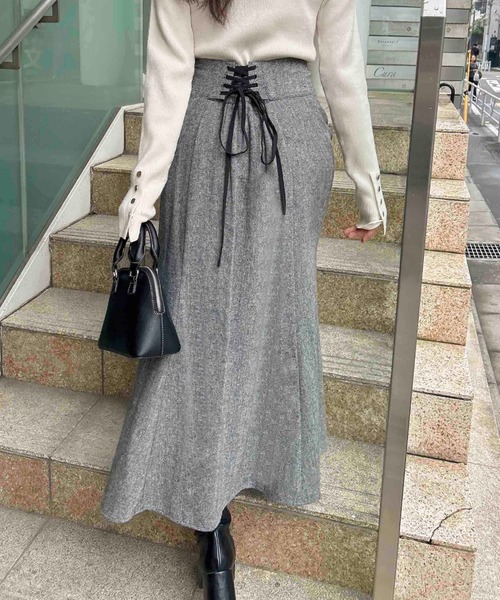 INGNI(イング)の「バックレースアップマーメイドスカート/A(スカート・レディース・ブラック系その他3/ブラウン/ボルドー/ブラック/ライトベージュ/サックスブルー/チャコールグレー/ブラウン系その他2/ピンク/その他11/その他7・FREE/L)」の10枚目の写真