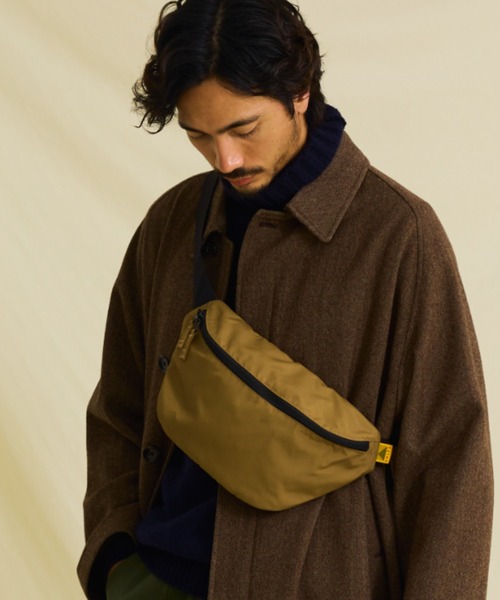 KELTY（ケルティ）の「＜環境にやさしくタフ！KELTYのスリムミニボディバッグ＞【KELTY】80's SLIM FANNY（ボディバッグ/ウエストポーチ・レディース・モカ/ブラック/グレー系その他・FREE）」の16枚目の写真