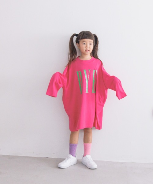 LOWRYS FARM（ローリーズファーム）の「アソートロゴプリントワンピースＬＳ　143094（ワンピース・キッズ・ピンク/ネイビー/ブルー/グレー/ブラック/グレー系その他/オフホワイト・140cm/130cm/120cm/110cm/150cm）」の7枚目の写真