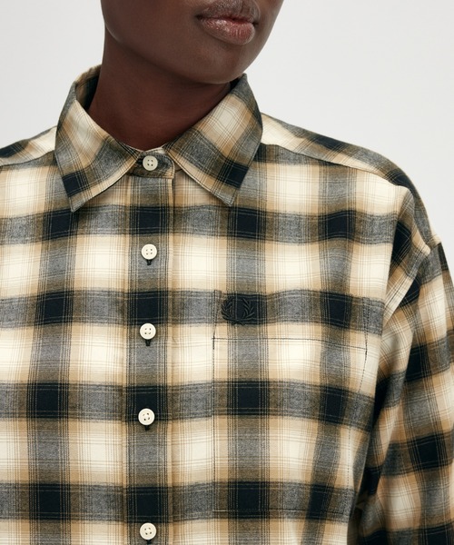FRED PERRY（フレッドペリー）の「Brushed Check Shirt（シャツ/ブラウス・レディース・ベージュ/モスグリーン・8/10）」の8枚目の写真