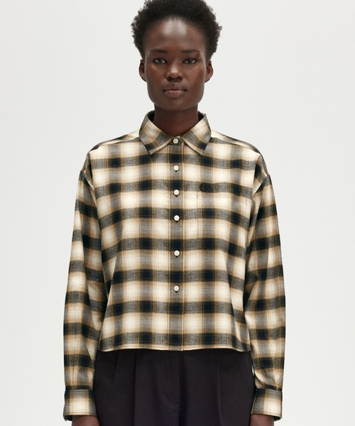 FRED PERRY（フレッドペリー）の「Brushed Check Shirt（シャツ/ブラウス・レディース・ベージュ/モスグリーン・8/10）」の11枚目の写真