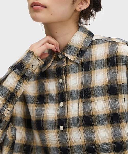 FRED PERRY（フレッドペリー）の「Brushed Check Shirt（シャツ/ブラウス・レディース・ベージュ/モスグリーン・8/10）」の3枚目の写真